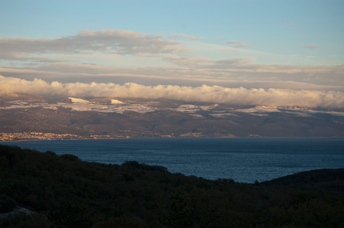 Schnee am Meer