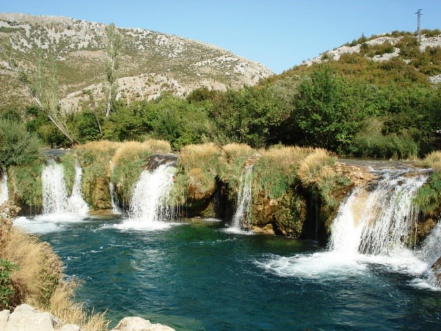 Dalmatien: ZRAMANJA > Wasserfall