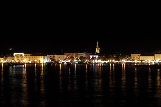 Istrien: POREC bei Nacht