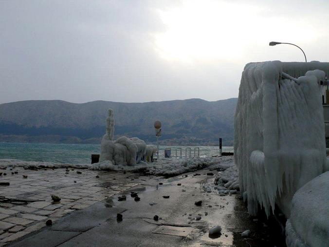 Kvarner: BASKA Insel KRK > Nach Bura Febr 2012