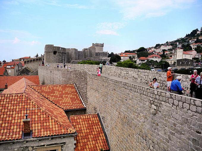 DUBROVNIK > Stadtmauer