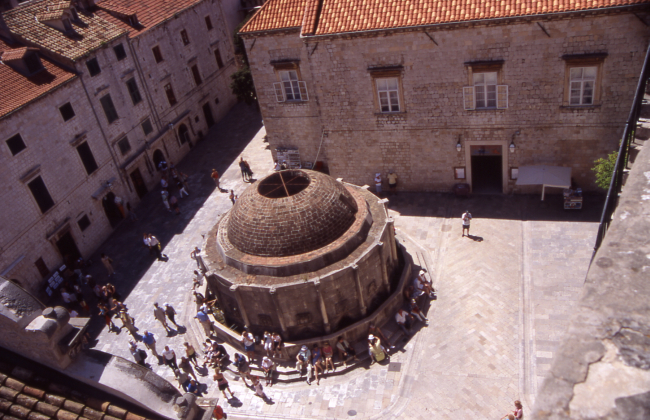 Dubrovnik > Altstadt > Onofriobrunnen