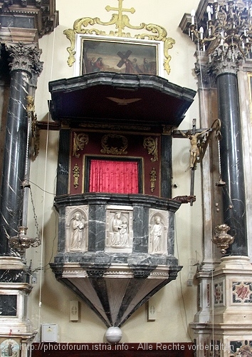 DUBROVNIK > Altstadt > Kirche des Franziskanerklosters > Kanzel