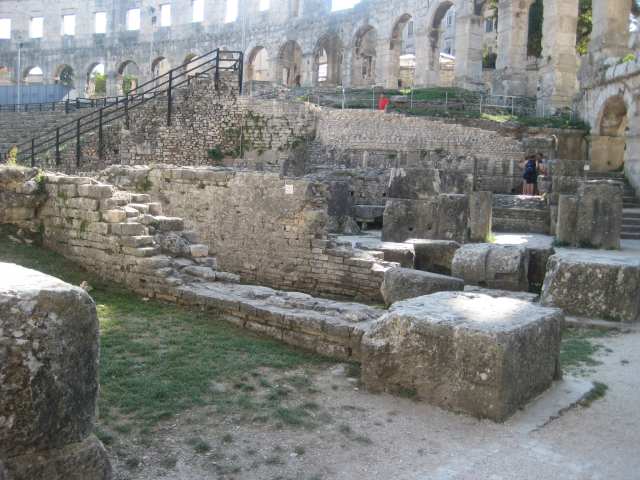 Istrien: PULA > Amphitheater