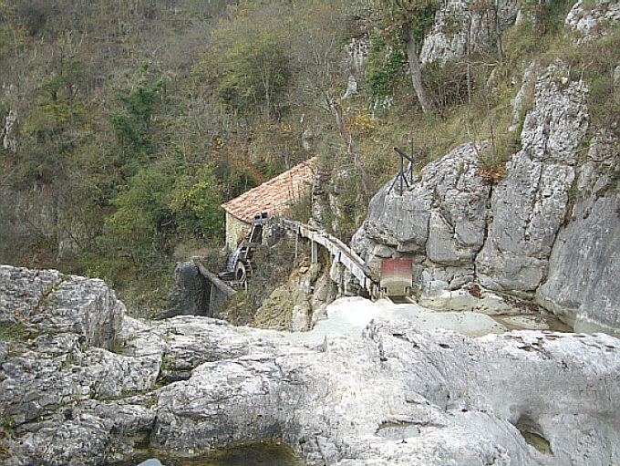 Istrien: KOTLI > Alte Wassermühle