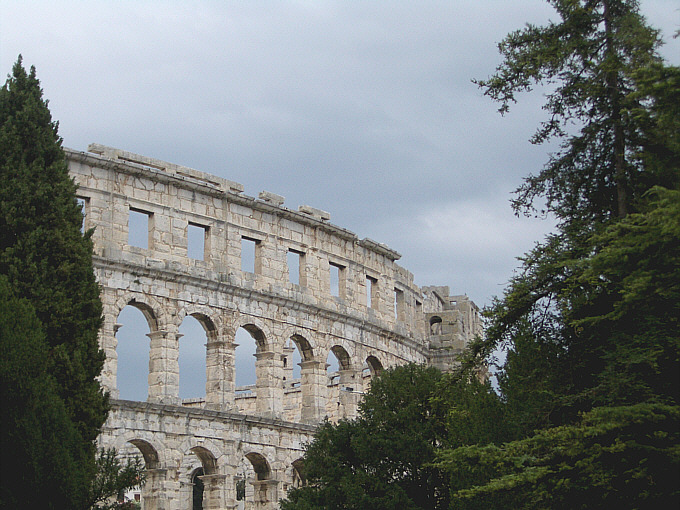 Istrien: PULA > Amphitheater