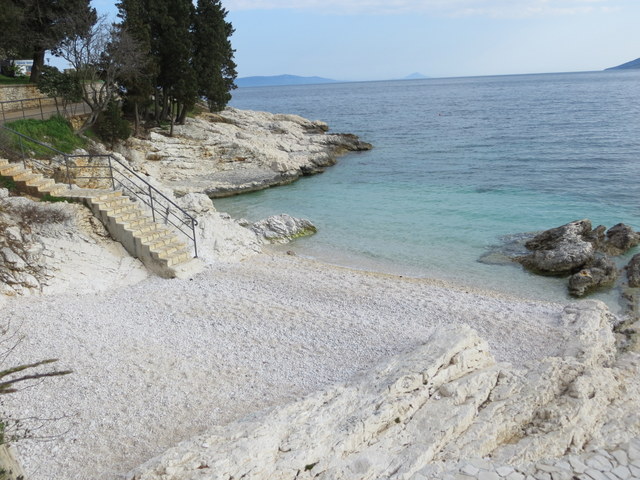 Istrien: RABAC> Blick auf  Badebucht