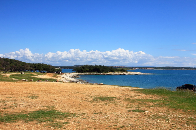 Istrien: KAP KAMENJAK > Bucht auf der Ostseite