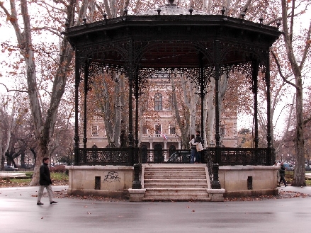 ZAGREB > Donji Grad > Park Zrinjevac - Pavillon