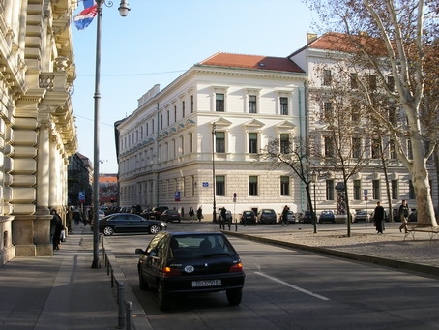 ZAGREB > Donji Grad > Strasse am Park Zrinjskog