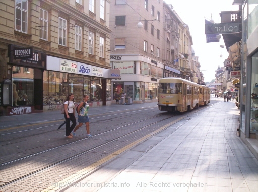 ZAGREB > Donji Grad > Tram