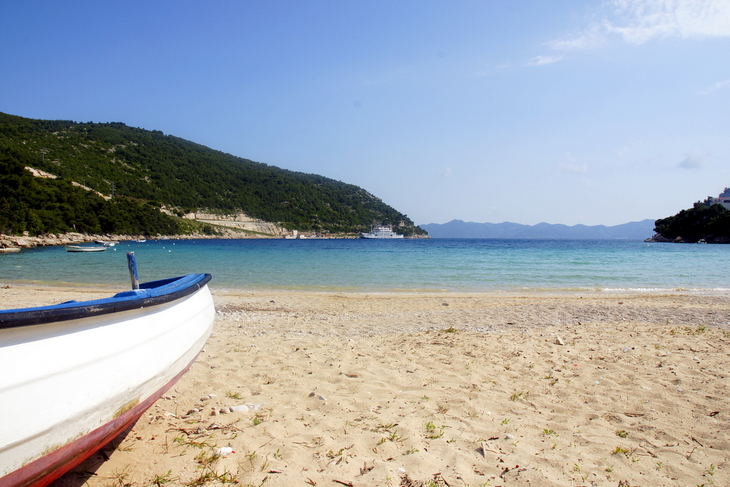 Dalmatien. Halbinsel Peljesac - Strand von Prapratna