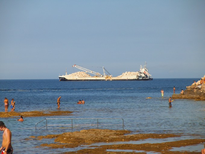 Istrien:LANTERNA> Schiff und Badevergnügen