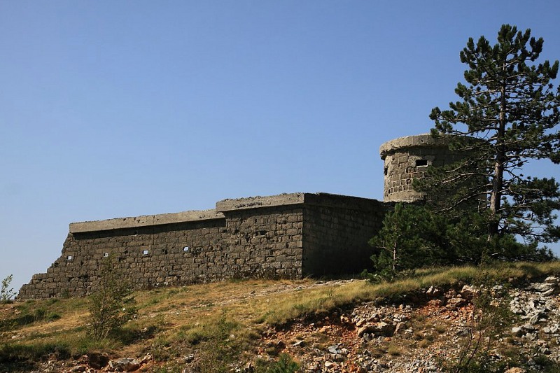 Kvarner: VRATNIK > Festung