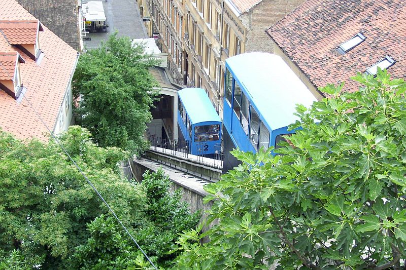 Landesinnere: ZAGREB > Standseilbahn "Uspinjaca" in der Altstadt