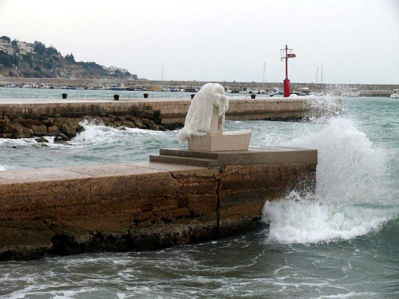 Kvarner: KRK/Baska > Kälteeinbruch Febr. 2012 und Bura