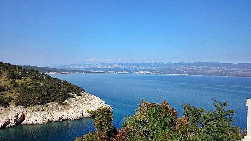 Kvarner: VRBNIK > Bucht bei Vrbnik