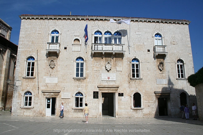 TROGIR > Altstadt > Rathaus