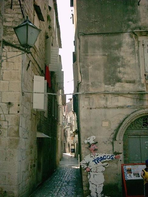 TROGIR > Altstadt > Gasse