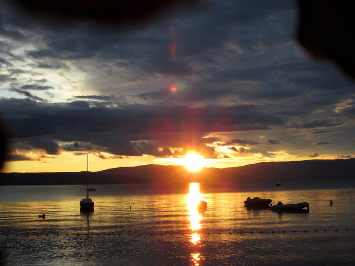 Abendstimmung zwischen Cres und Njivice