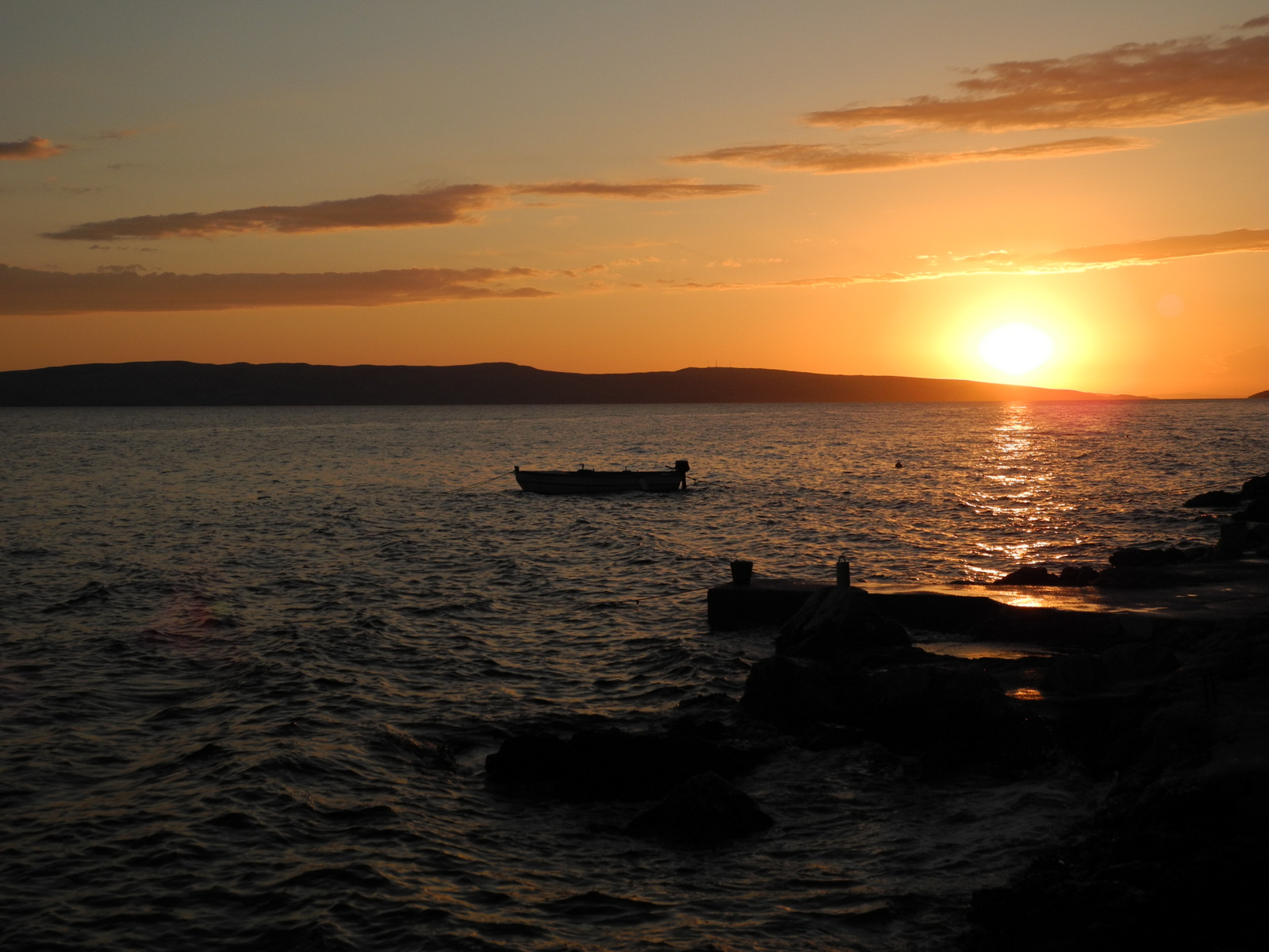 Sonnenuntergang bei Karlobag