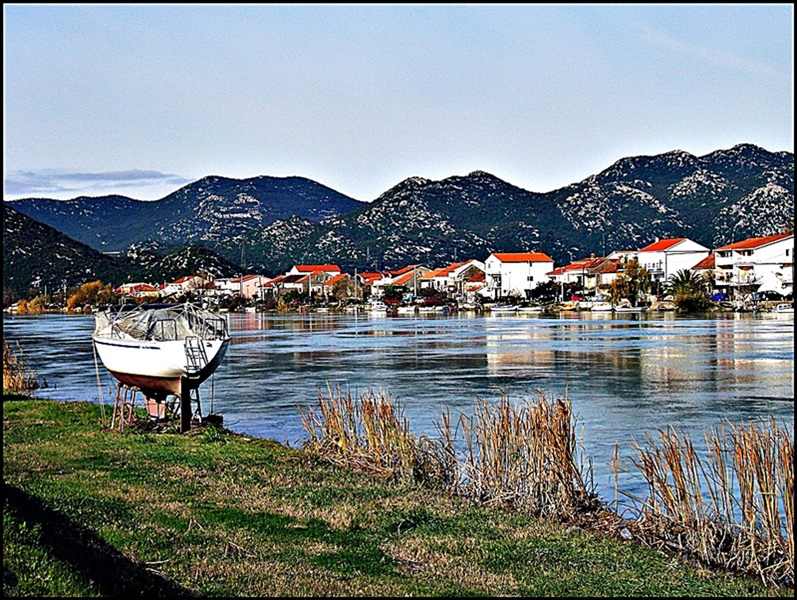 Dalmatien>Kleines Boot an der Neretva