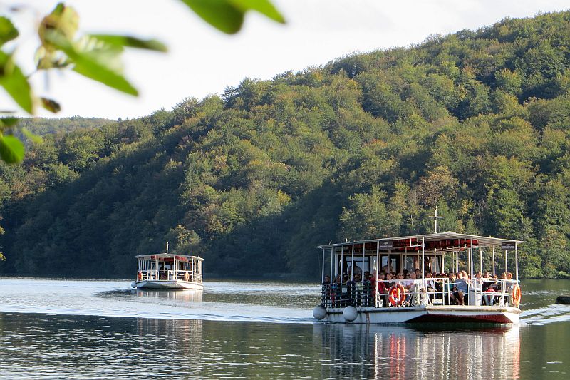 Landesinnere: PLITVICER SEEN > Bootsverkehr