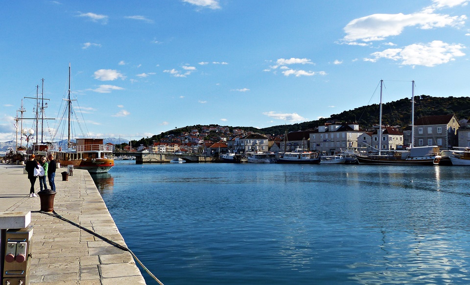 Dalmatien>Segelschiffe in Trogir