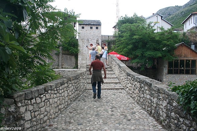 MOSTAR > Krumme Brücke (UNESCO-Welterbe)