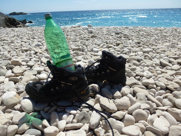 Kvarner: INSEL CRES > Am Strand von Lubenice