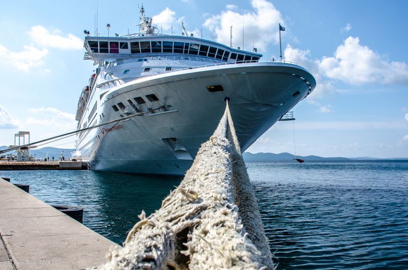 Dalmatien: Zadar > Luxusliner