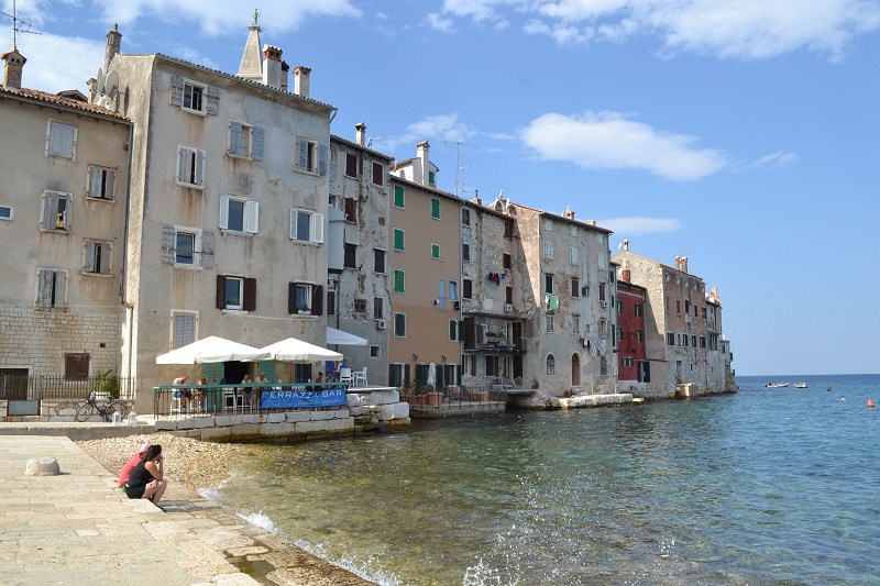 Isrien: ROVINJ > Am Meer