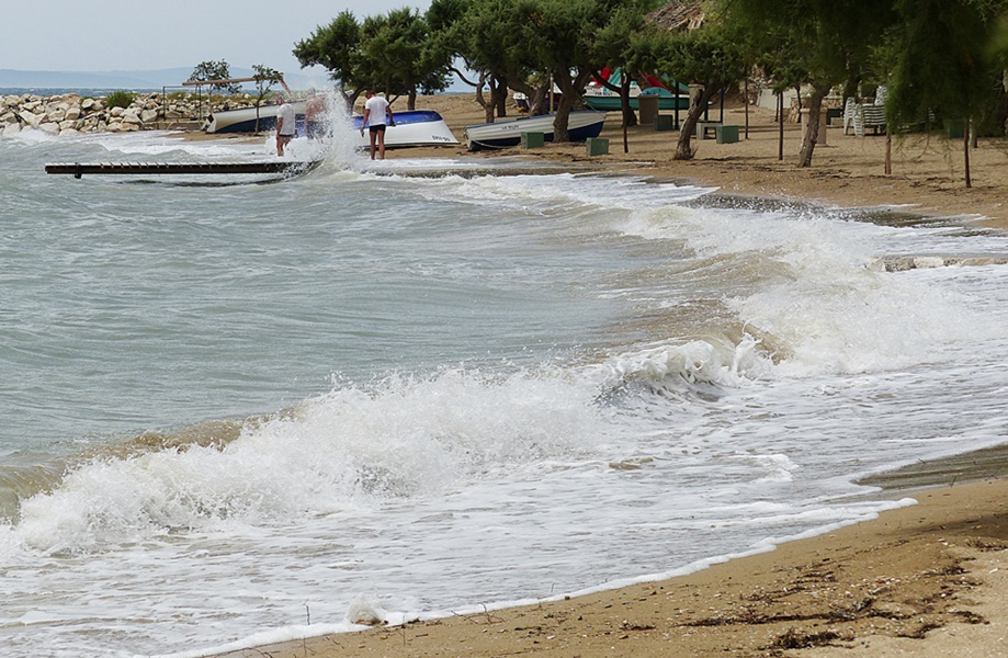 Dalmatien>Strand bei Omis