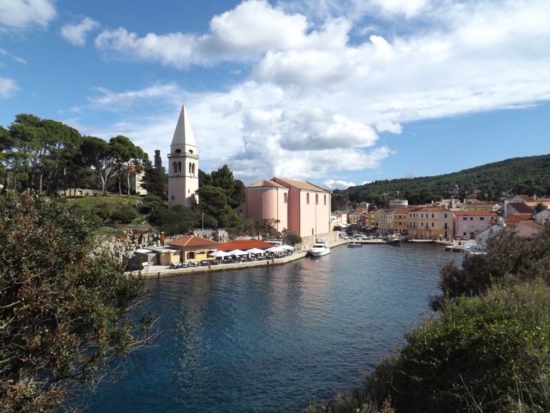 Kvarner: VELI LOSINJ> Der geschützte Hafen von Veli Losinj