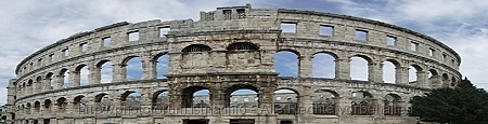 Pula Amphietheater Panorama