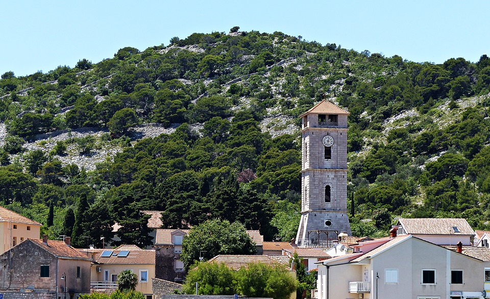 Dalmatien>Kirche in Tisno