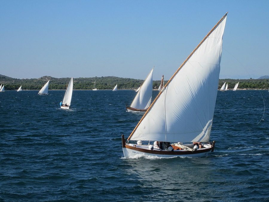 Gajeta Regatta um die Insel Murter