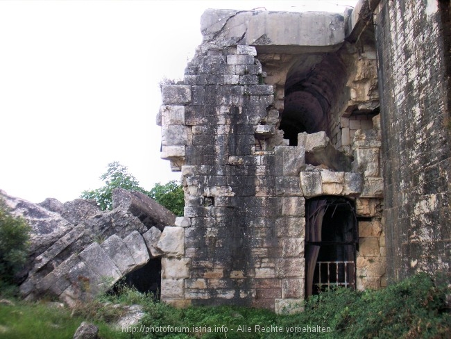 Küstenfestung Forno 10