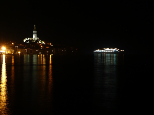 ROVINJ > Bei Nacht