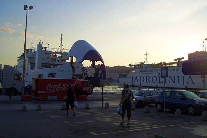 ZADAR > Fähre Vladimir Nazor