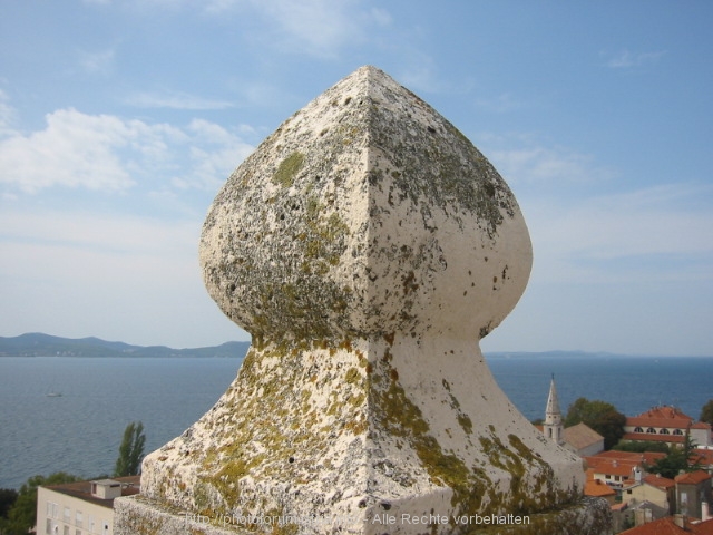 Zadar > Kirche .... > am Kirchturm