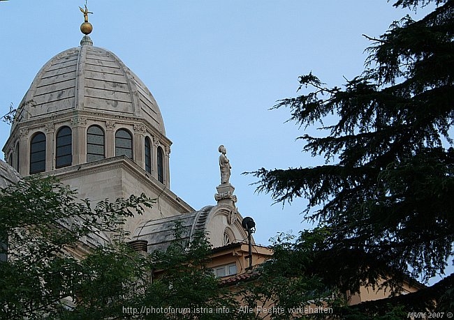 SIBENIK > Kathedrale Sveti Jakov > Dachkuppel