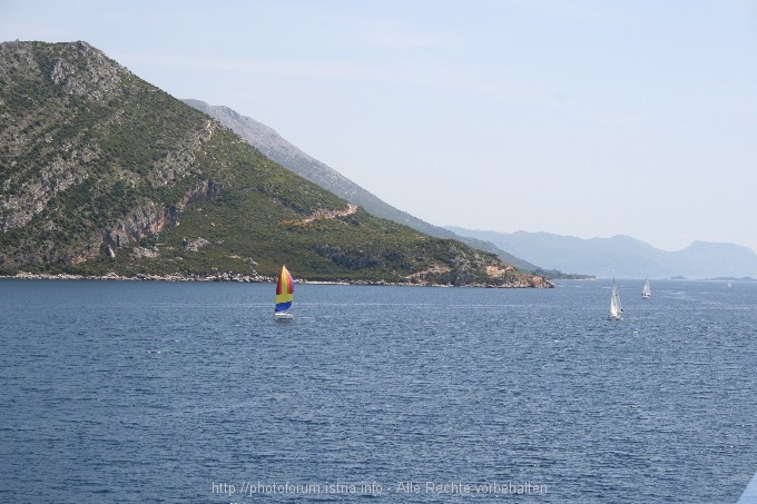 FAEHRE > Von Stari Grad nach Korcula 9