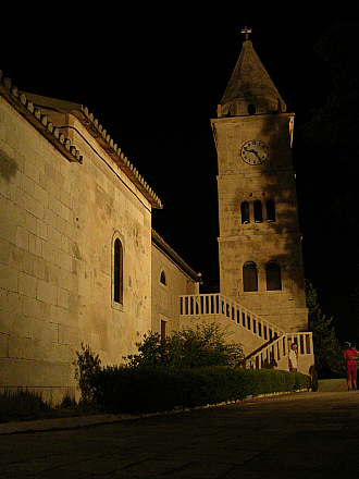 Sveti Juraj Primosten - bei Nacht