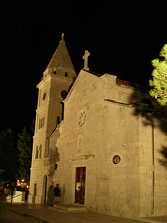 Sveti Juraj Primosten bei Nacht 2