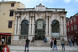 ZADAR > Altstadt > Stadtloggia am Volksplatz