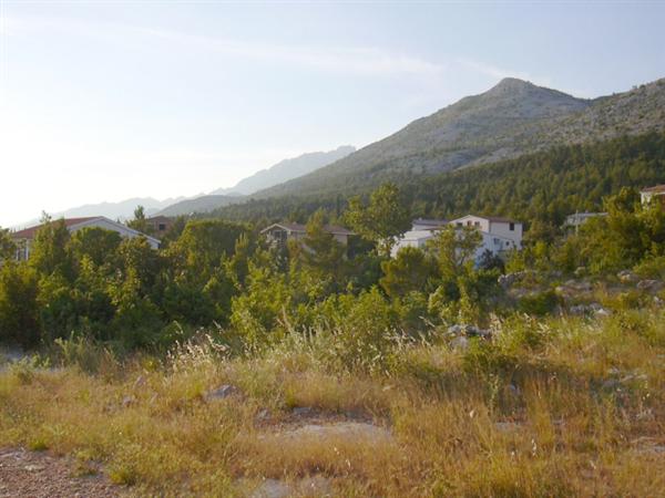 STARIGRAD-PAKLENICA > Gebirge hinterm Appartement