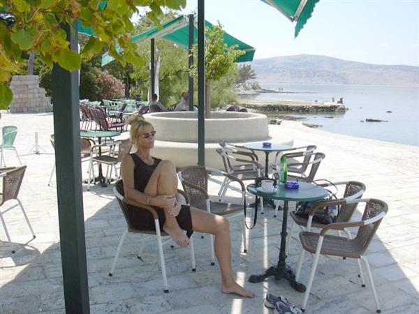 STARIGRAD-PAKLENICA > Campingplatz > Cafebar