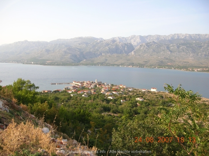 VINJERAC > Blick Starigrad