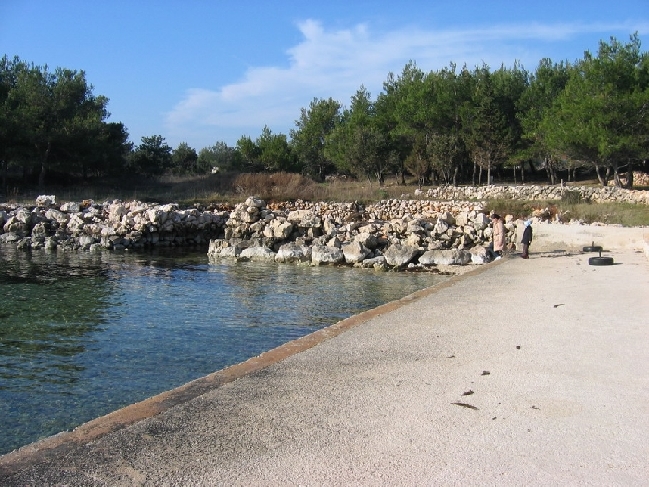 OTOK VIR > Strand im Januar 2